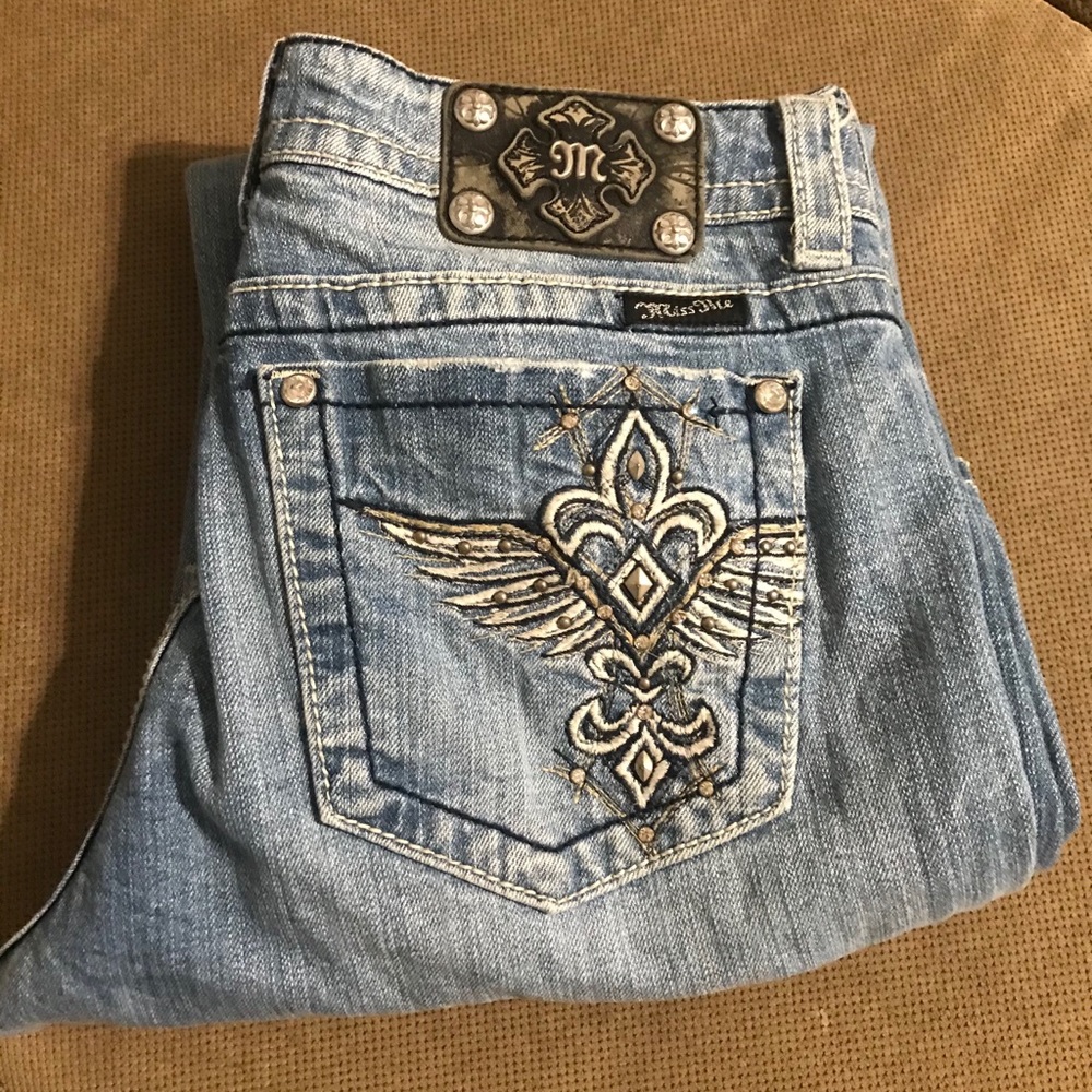 Miss Me Boot cut jeans tag size 33.